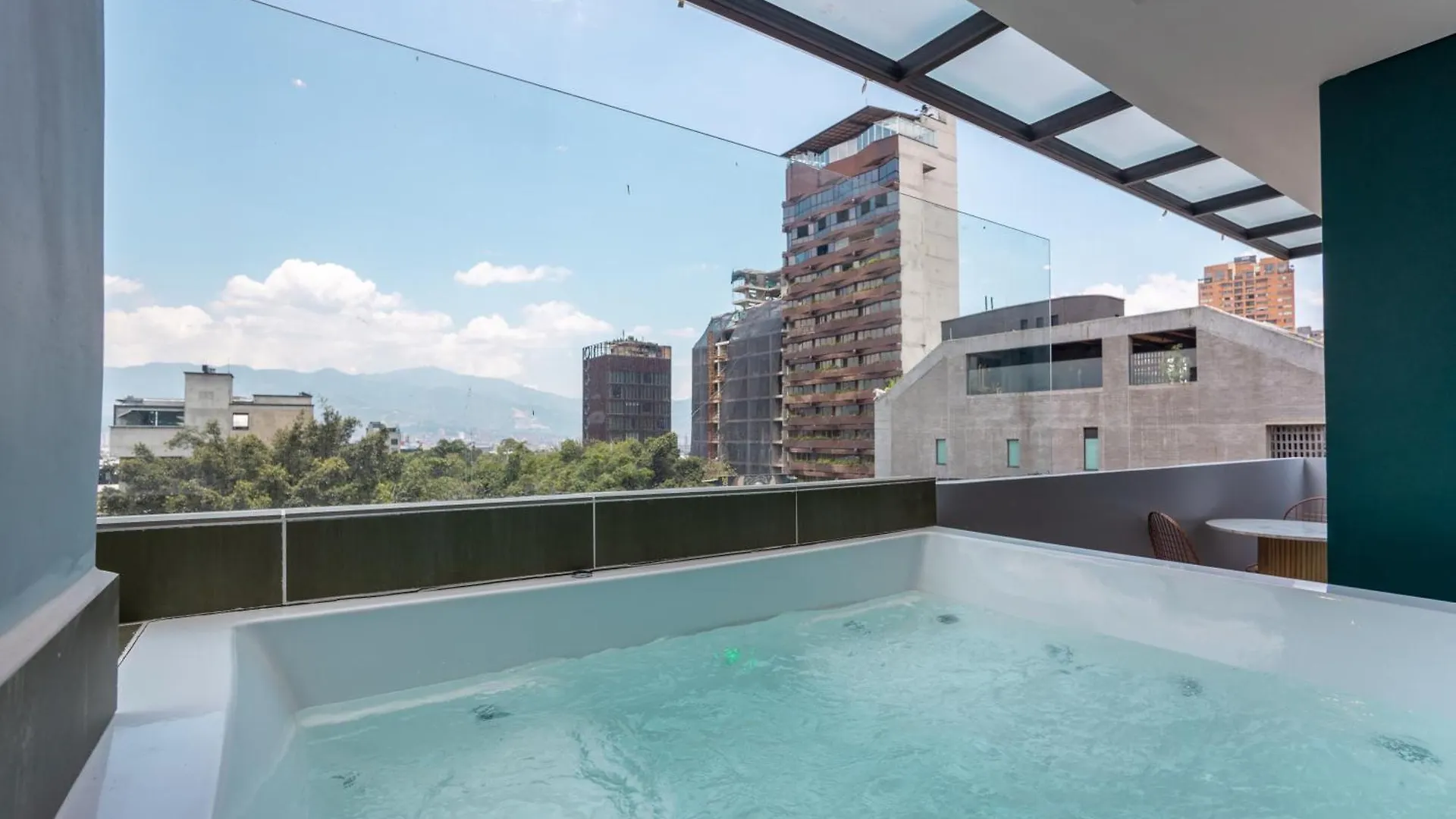Hotel Glow Medellín Colombia